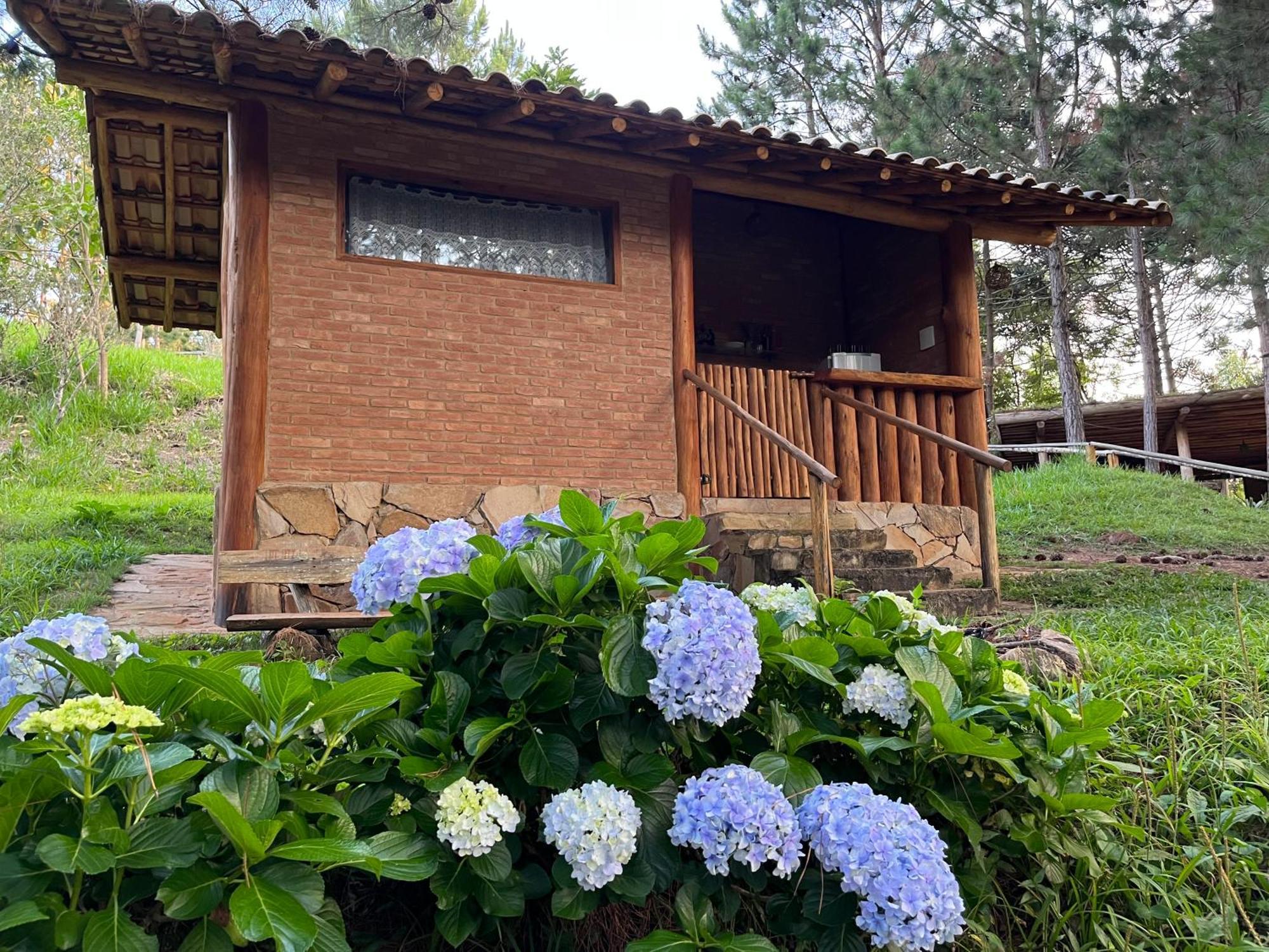 Chales Sitio Do Tanque Conceicao da Ibitipoca Exterior photo